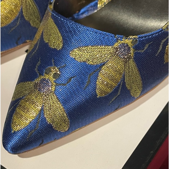 NEW in BOX Nine West Bee Pumps! - Picture 6 of 9